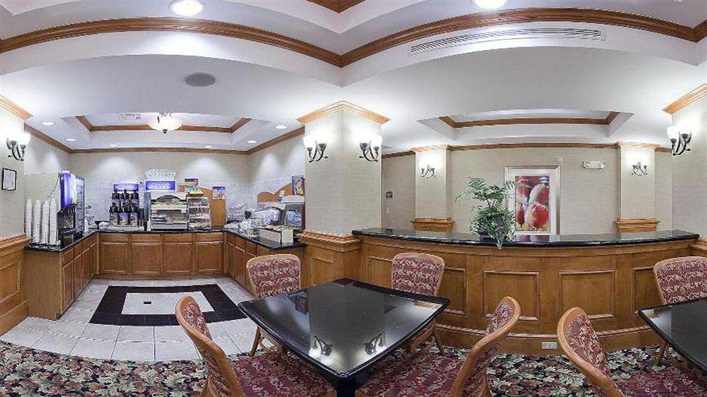 Holiday Inn Express Hotel & Suites Lawton-Fort Sill By Ihg Εξωτερικό φωτογραφία