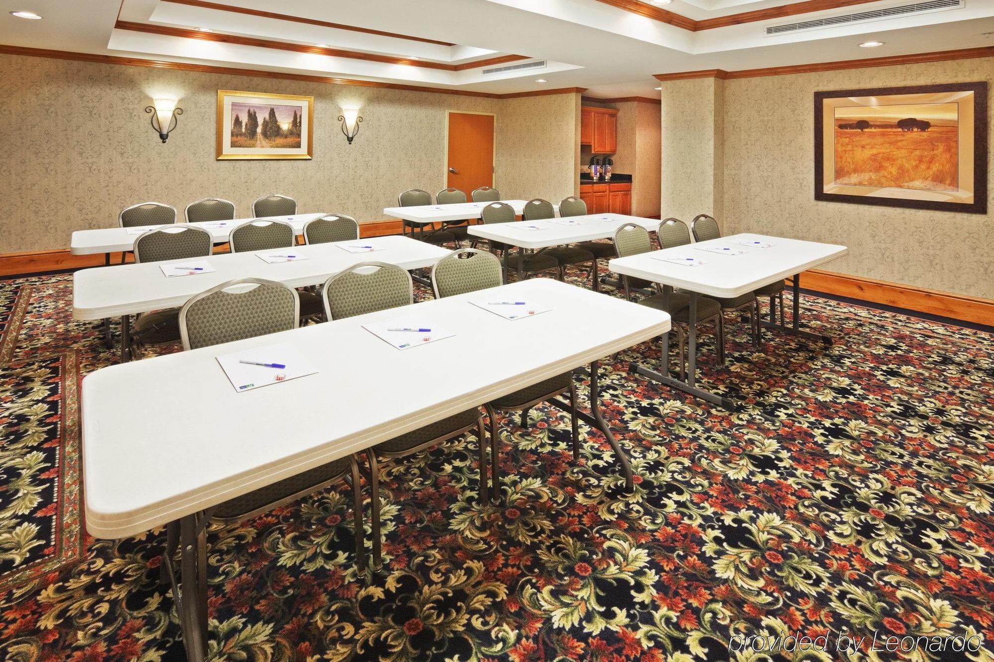 Holiday Inn Express Hotel & Suites Lawton-Fort Sill By Ihg Ανέσεις φωτογραφία