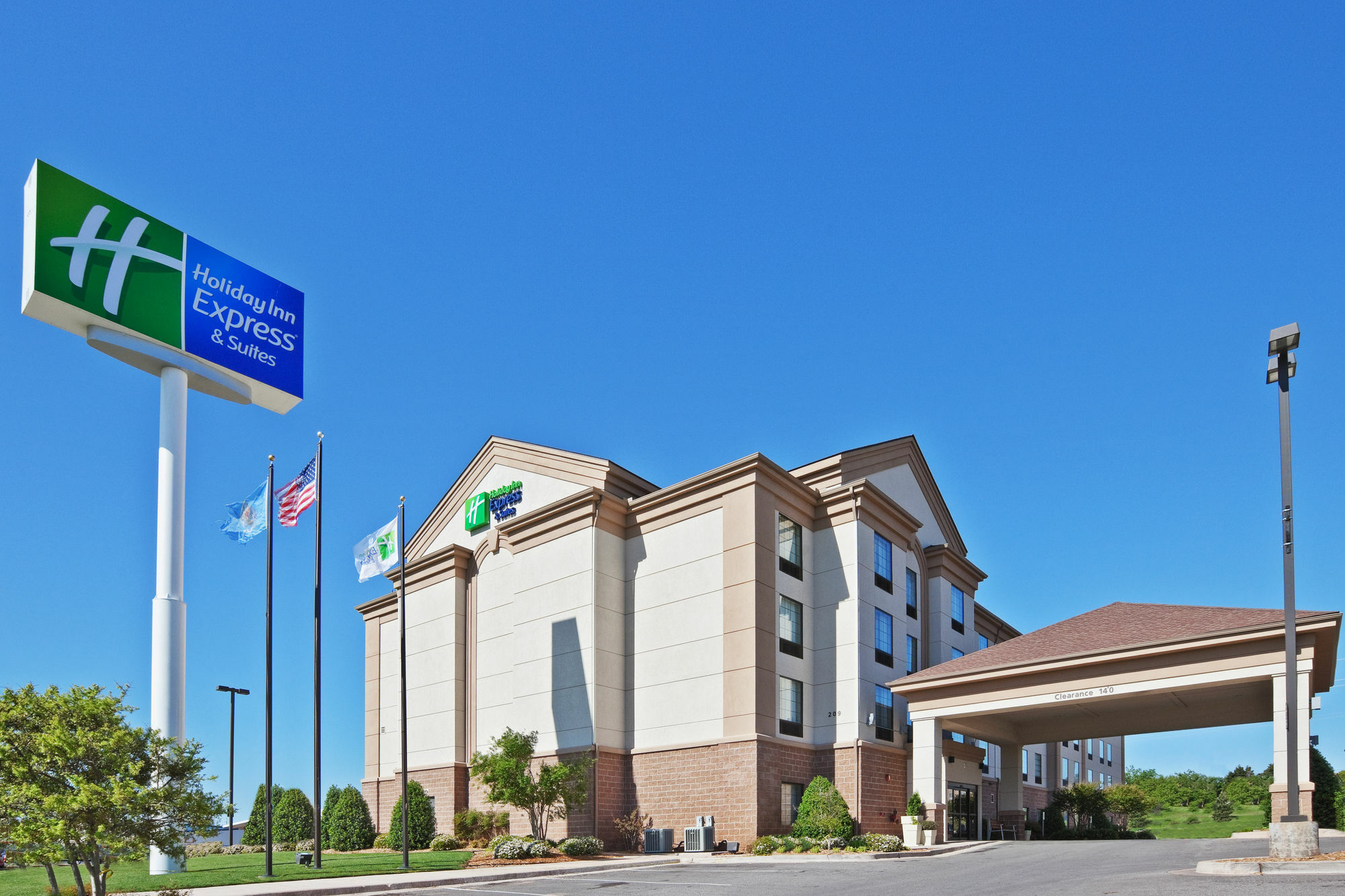 Holiday Inn Express Hotel & Suites Lawton-Fort Sill By Ihg Εξωτερικό φωτογραφία